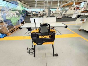 PIALLA A FILO/SPESSORE DEWALT D27300